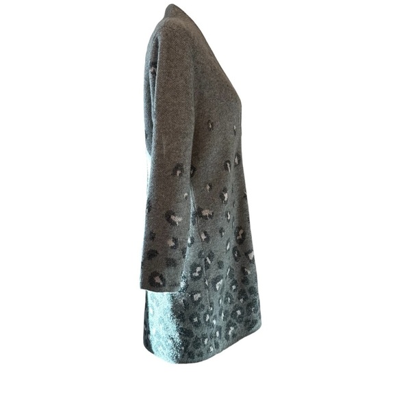 Chico gray and white cheetah metallic print cardigan sweater - Picture 6 of 14